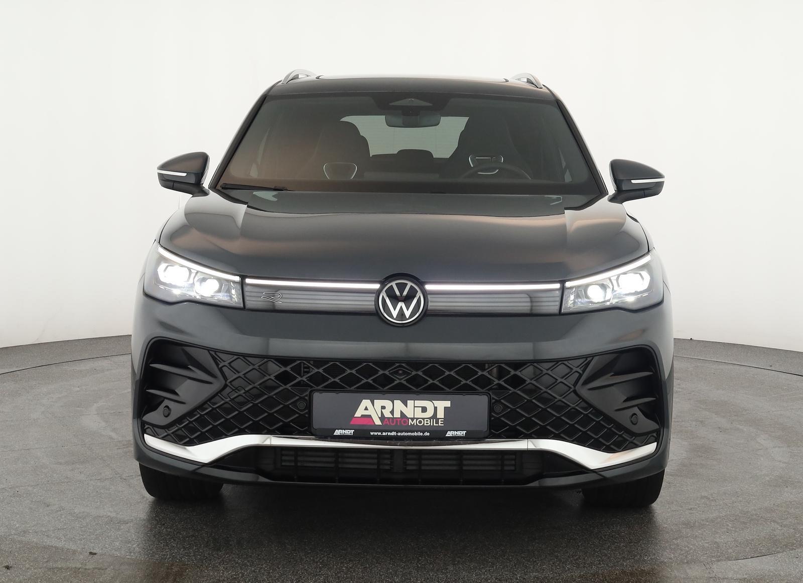 Volkswagen Tiguan 2.0 TSI DSG IQ.Drive R-Line