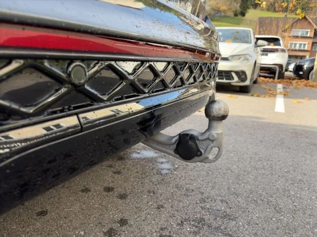 Volkswagen Tiguan DSG R-Line