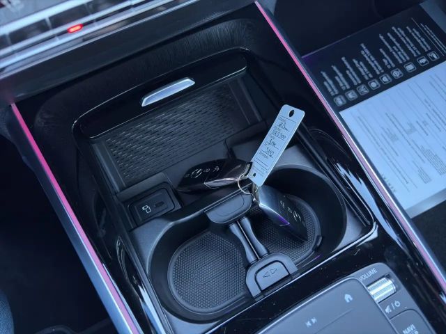 Mercedes-Benz EQB 300 4MATIC Electric Art