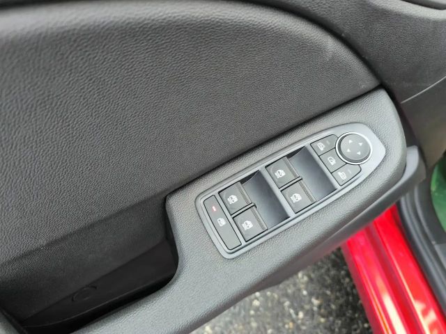 Mitsubishi Colt Intense