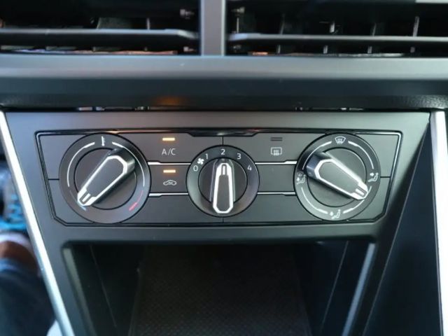 Volkswagen Polo DSG Life