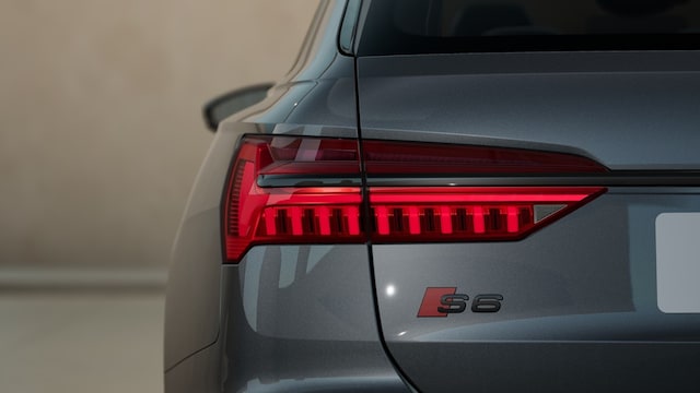 Audi S6 Avant Quattro