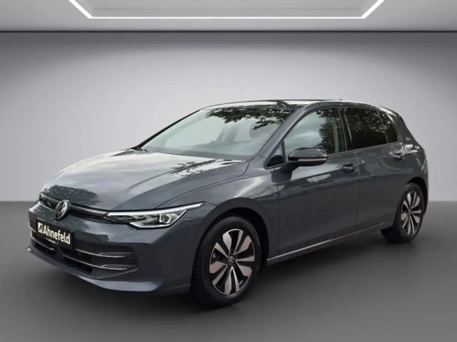 Volkswagen Golf 1.5 eTSI DSG Golf VIII