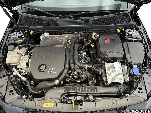 Mercedes-Benz A 200 AMG Line