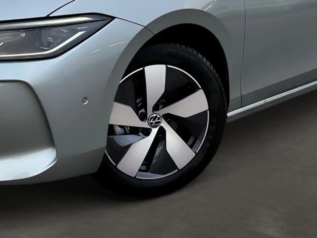 Volkswagen Passat 1.5 eTSI Business DSG Variant