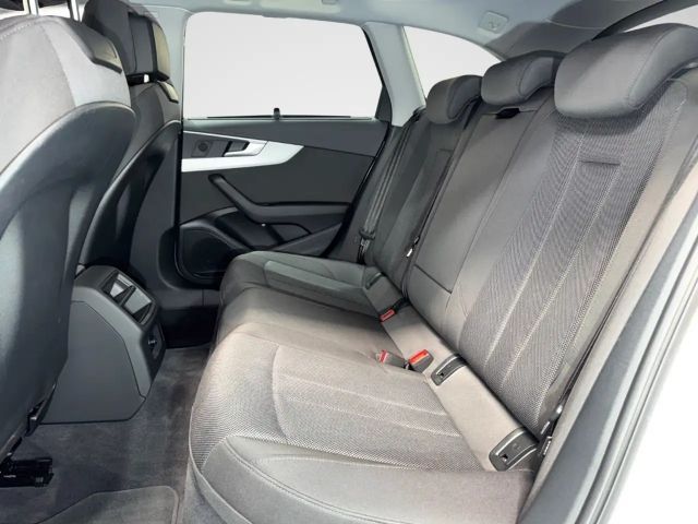 Audi A4 35 TDI S-Tronic