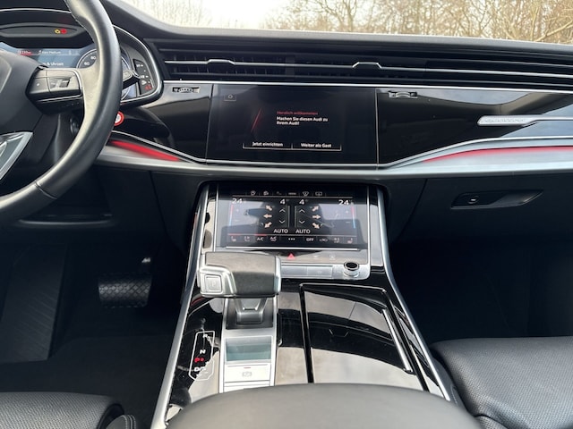 Audi Q8 55 TFSI Quattro