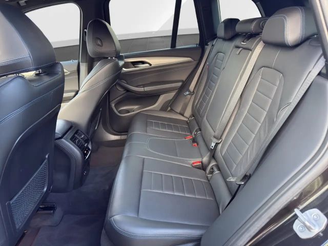 BMW X3 40i LivePro/Head-Up/Panorama/AHK/Driving/ACC/Parki