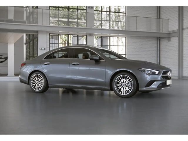 Mercedes-Benz CLA 200 Coupé Progressive