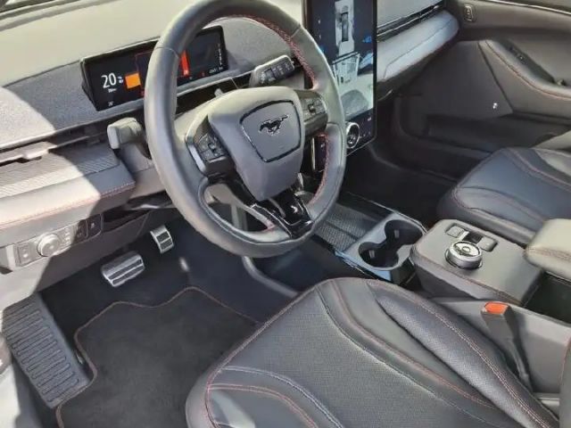 Ford Mustang Mach-E AWD