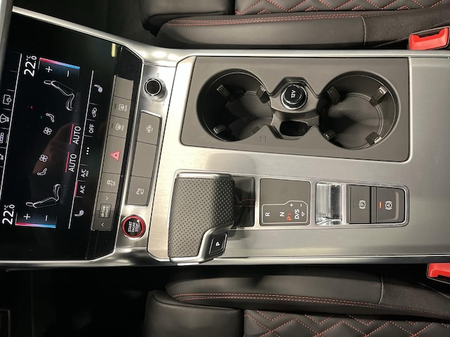 Audi S6 Avant Quattro