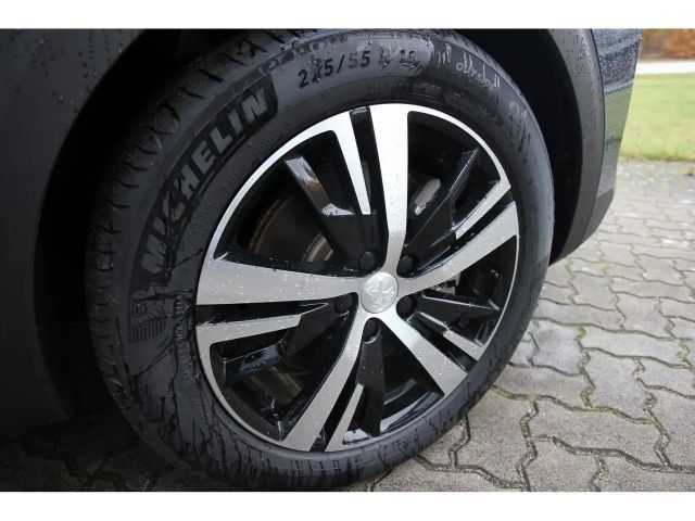 Peugeot 3008 EAT8 GT-Line Hybrid4