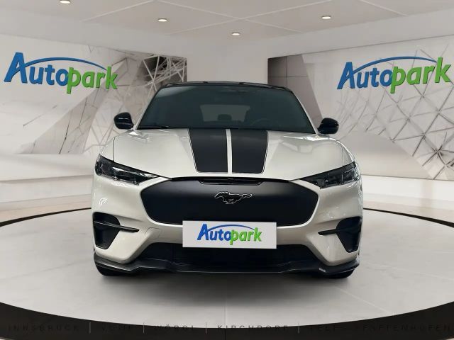 Ford Mustang Mach-E AWD GT