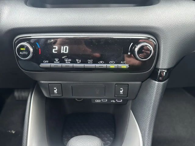 Mazda 2 Exclusive-line