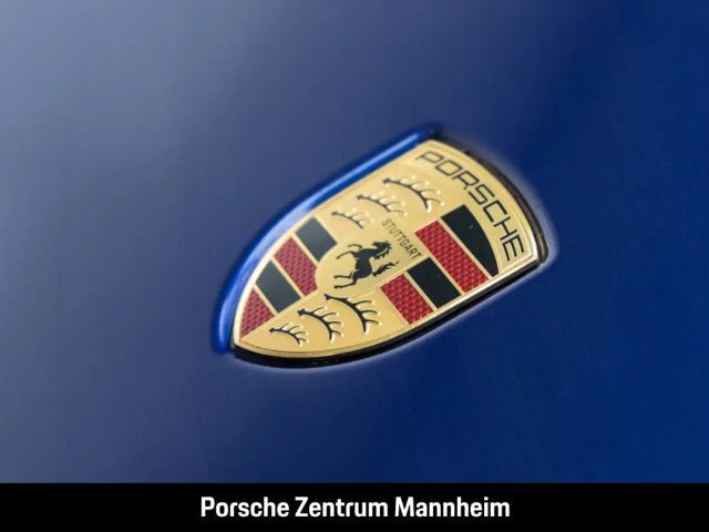 Porsche 992 Cabrio Carrera GTS