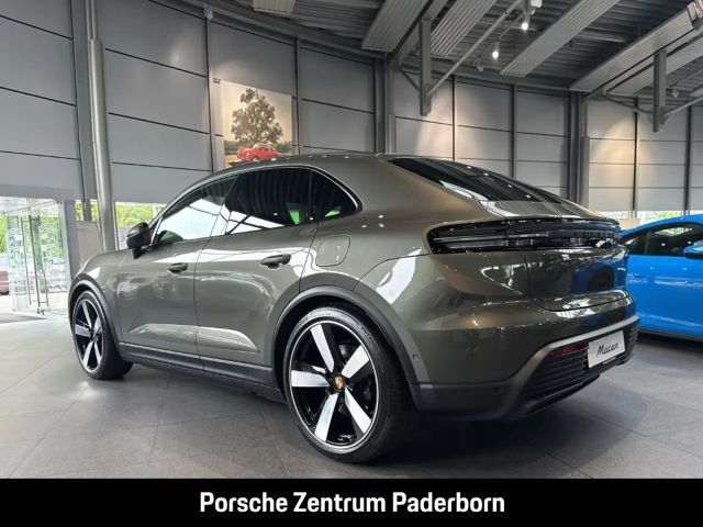 Porsche Macan InnoDrive Head-Up BOSE Luftfederung 22-Zoll