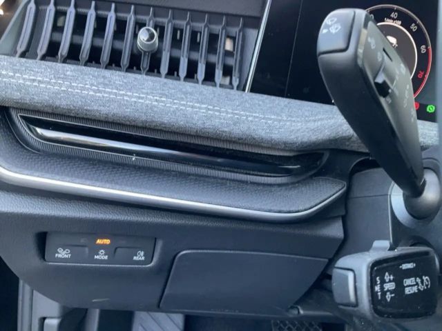 Skoda Superb 1.5 TSI Combi Selection