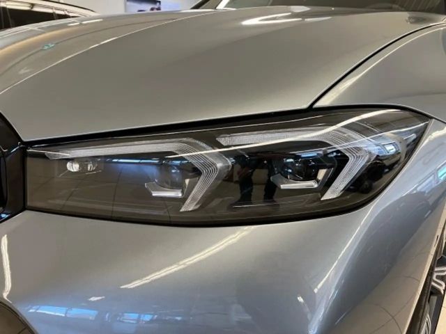 BMW 320 320d Touring xDrive