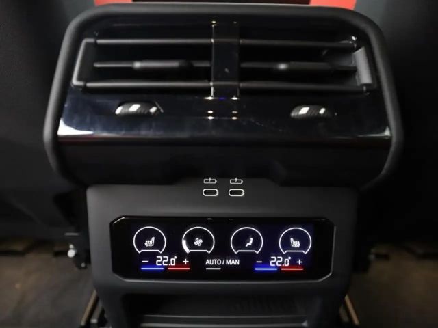 BMW M5 FROZEN DEEP GREY - BOWERS & WI