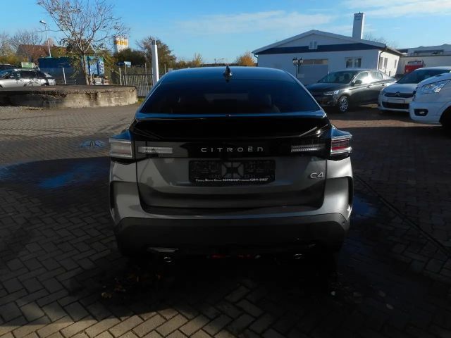 Citroën C4 Hybrid Max