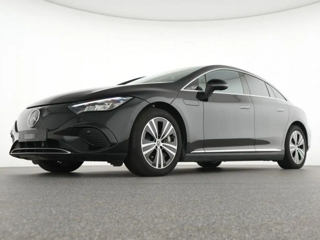 Mercedes-Benz EQE 300 Business Line Sedan