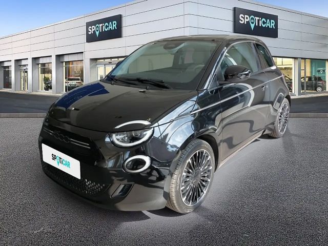 Fiat 500e 42 kWh La Prima