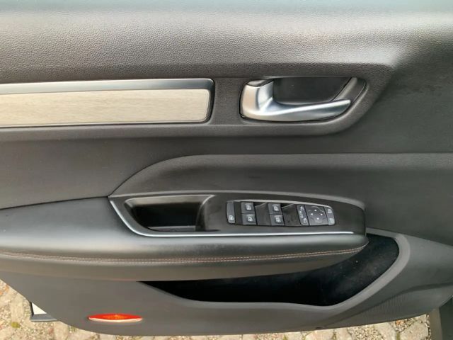 Renault Koleos Blue Initiale Paris