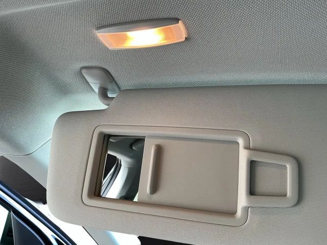 Volkswagen T-Roc Friends TSI