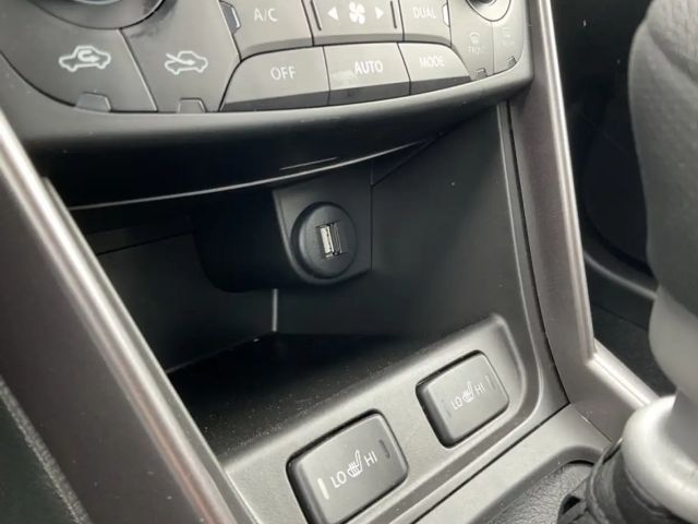 Suzuki S-Cross Hybrid