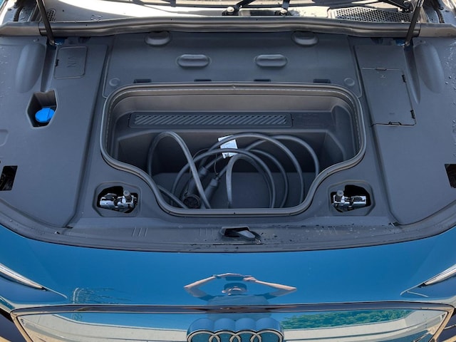 Audi A6 e-tron Avant Quattro