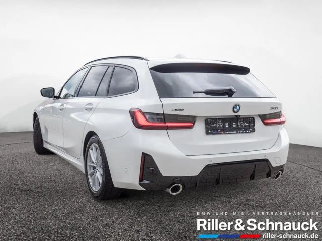 BMW 320 320d M-Sport Touring xDrive
