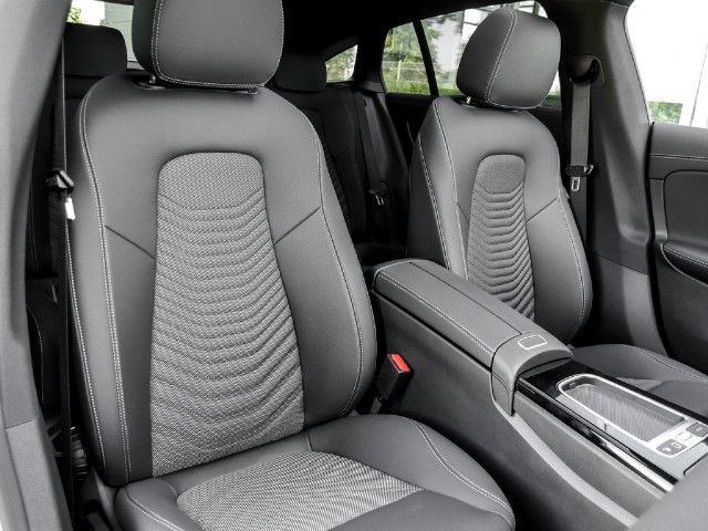 Mercedes-Benz CLA 200 Shooting Brake