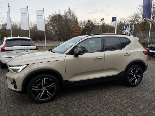Volvo XC40 Dark Plus