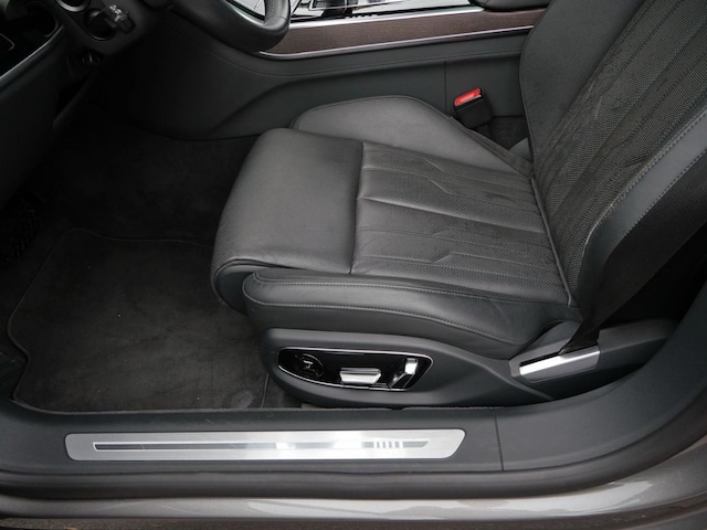 Audi A8 60 TFSI Hybride Quattro