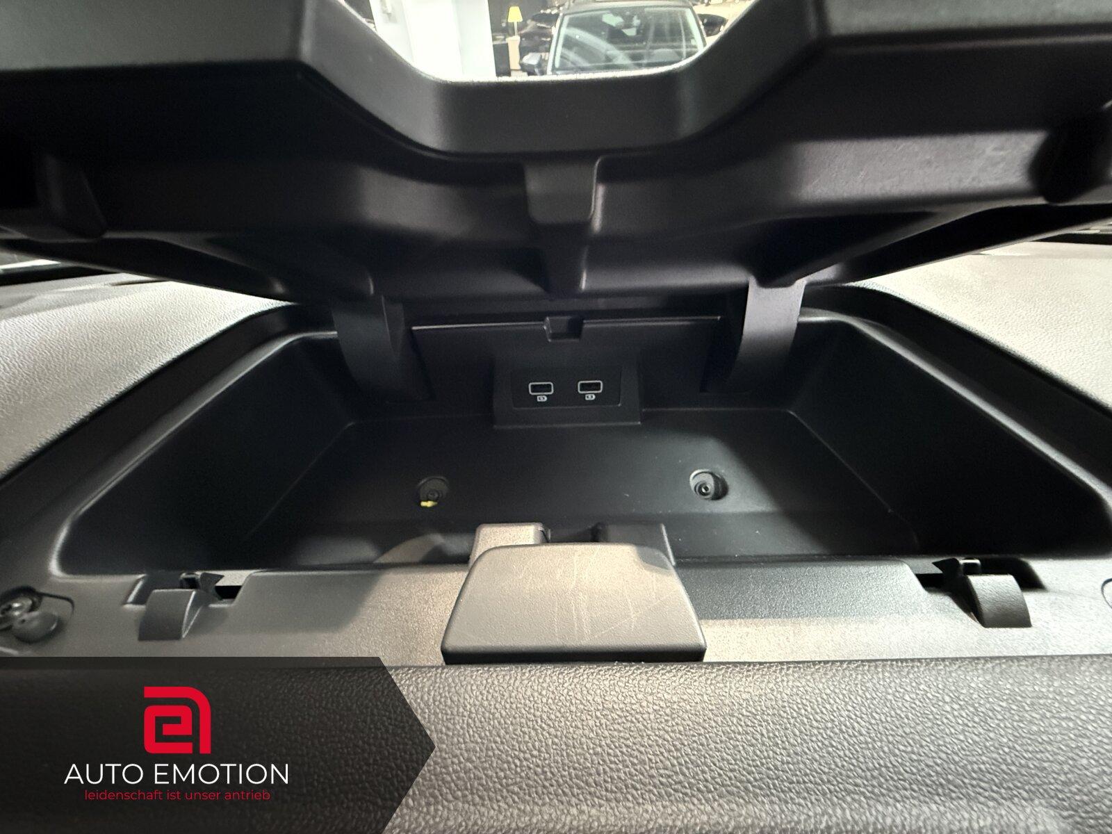 Nissan Primastar Tekna dCi 150