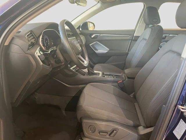 Audi Q3 S-Line S-Tronic