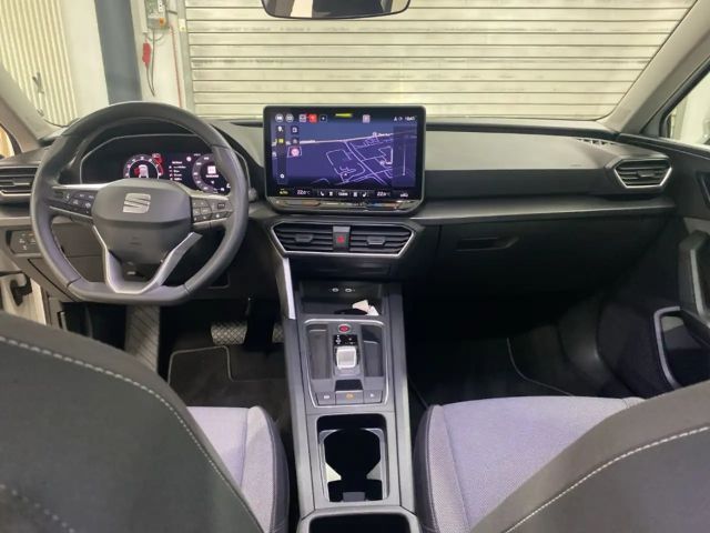 Seat Leon 1.5 eTSI Sportstourer Style