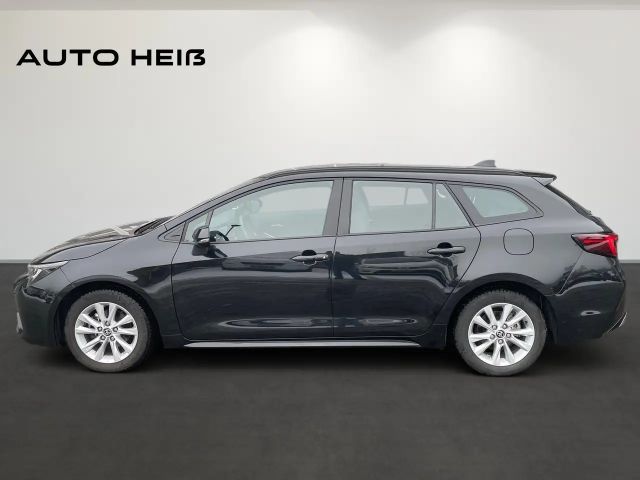 Toyota Corolla Active Hybride Touring