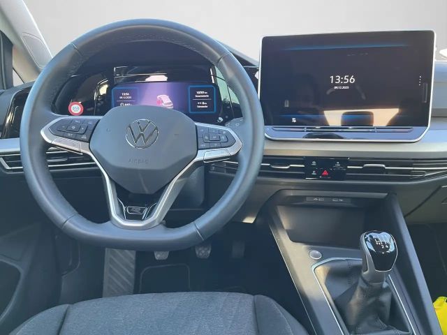 Volkswagen Golf 1.5 TSI Life Variant