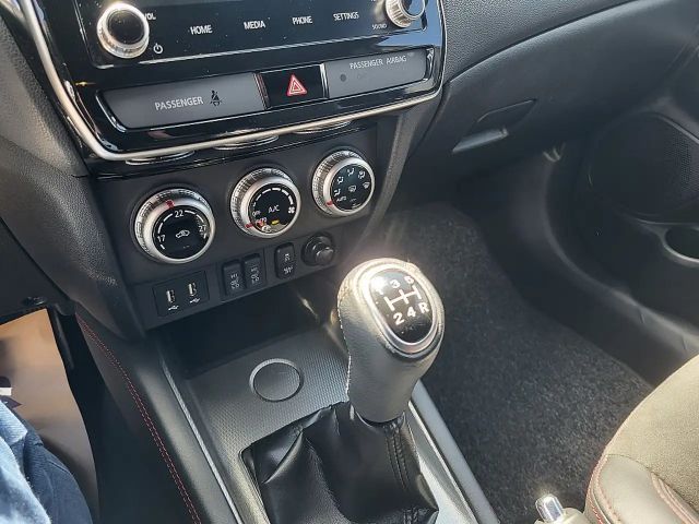 Mitsubishi ASX Invite MIVEC