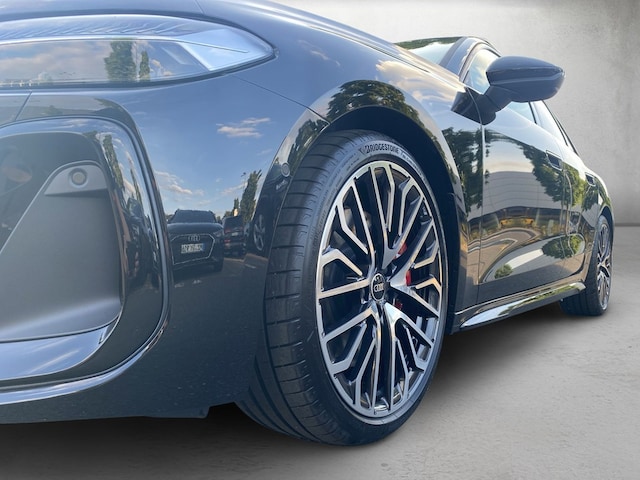 Audi S5 Avant S-Tronic