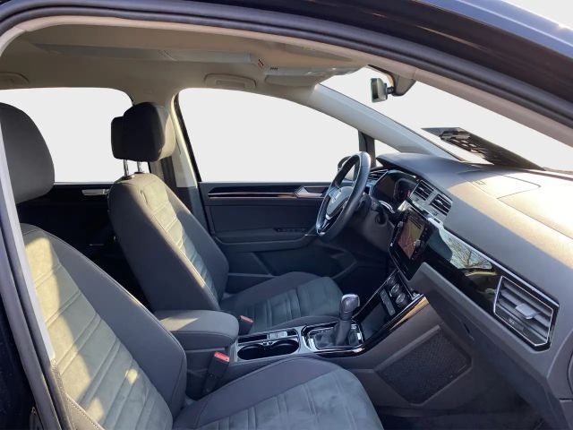 Volkswagen Touran 1.5 TSI DSG Highline