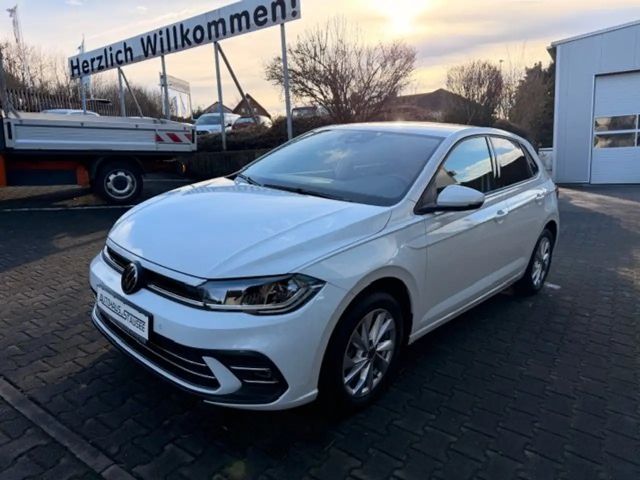 Volkswagen Polo 1.0 TSI IQ.Drive Style
