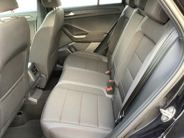 Volkswagen T-Roc 1.5 TSI DSG Sport