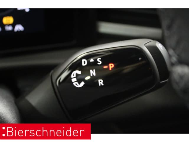 Volkswagen T-Roc 1.5 eTSI DSG R-Line Style