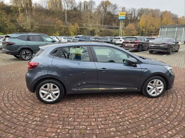 Renault Clio Experience