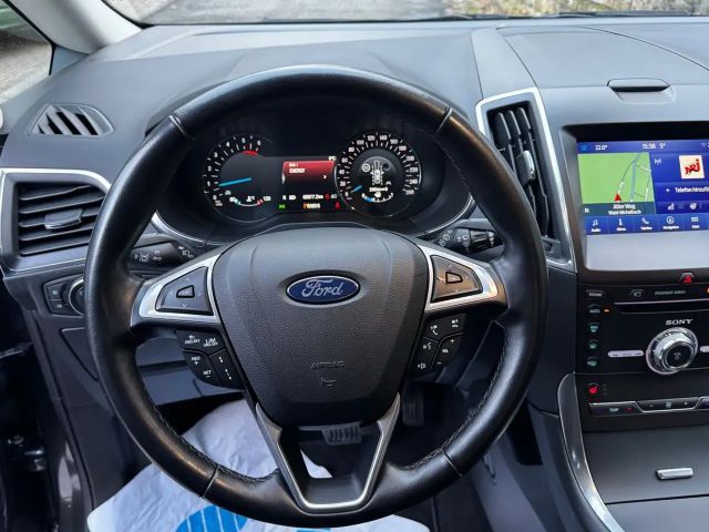 Ford S-Max AWD Titanium