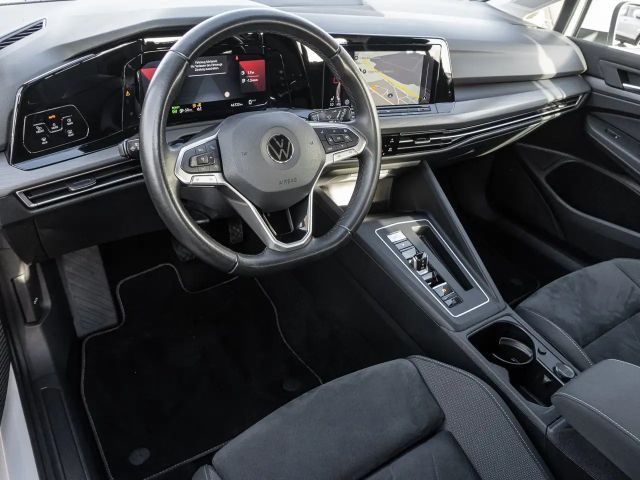 Volkswagen Golf Style eHybrid