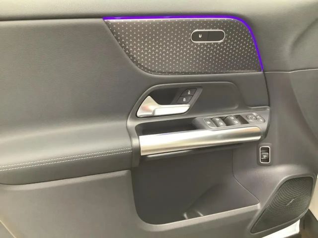 Mercedes-Benz GLA 220 4MATIC GLA 220 d