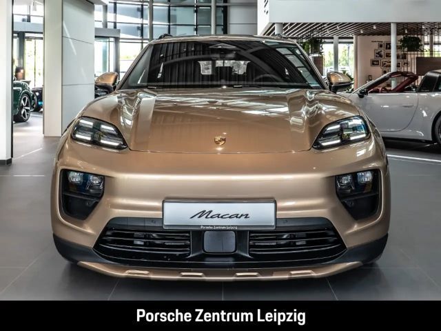 Porsche Macan 4